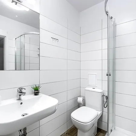 Studencki Dom Marynarza Korab Hostel *