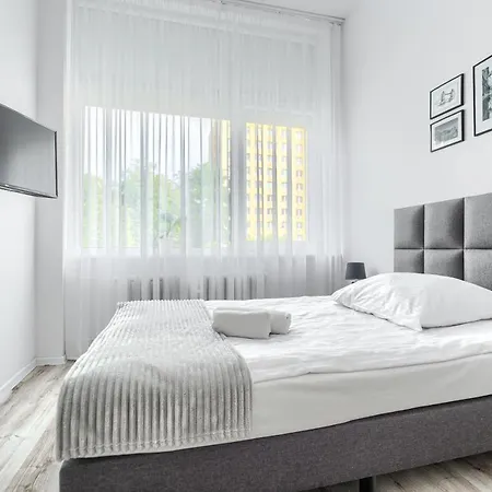 Studencki Dom Marynarza Korab * Szczecin