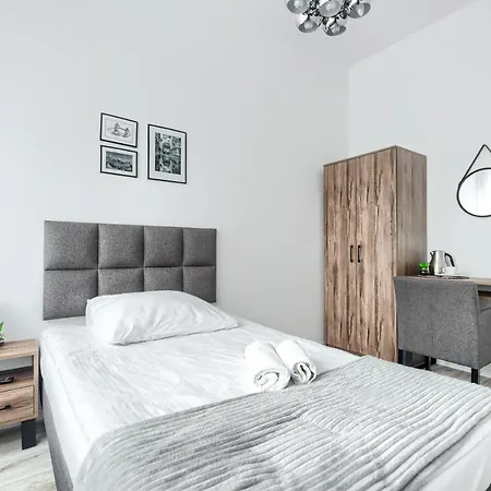 Hostel Studencki Dom Marynarza Korab *