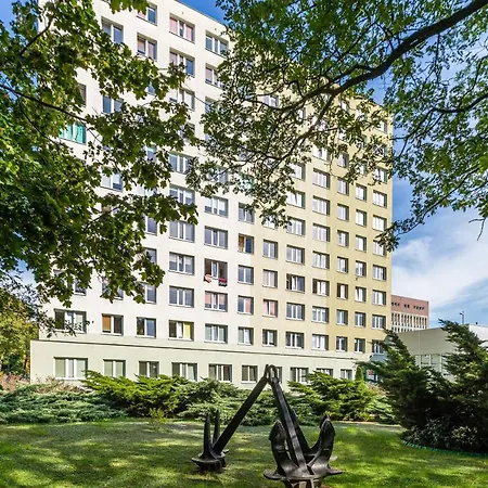 Hostel Studencki Dom Marynarza Korab *