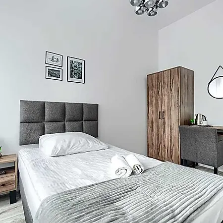 Studencki Dom Marynarza Korab * Szczecin